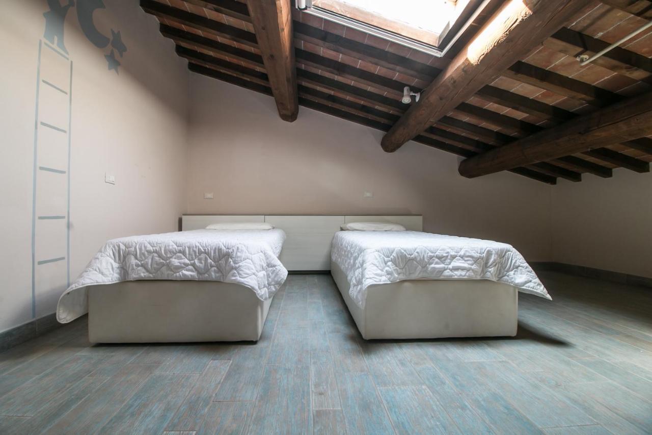 Fattoria Palazzeta - Pet & Family Friendly Aparthotel Cecina  Bagian luar foto